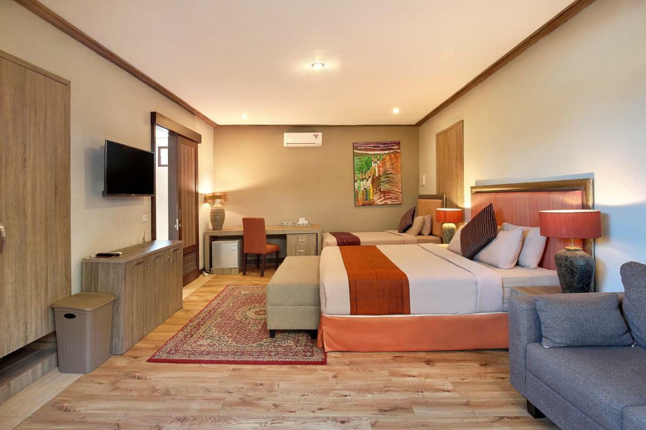 Puri Sabina Bed & Breakfast Jimbaran Exterior foto